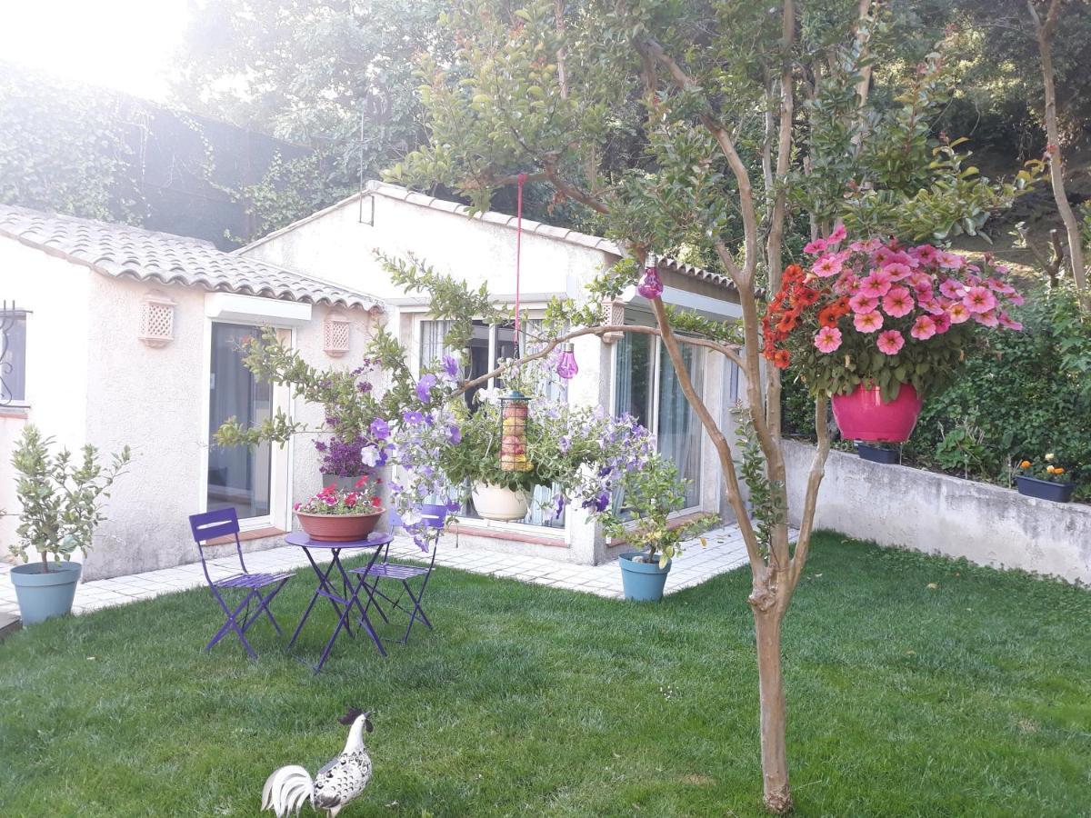 Mandelieu Dans Un Jardin Bb Et Jacuzzi Bed & Breakfast エクステリア 写真