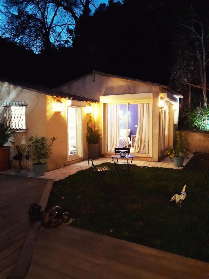 Mandelieu Dans Un Jardin Bb Et Jacuzzi Bed & Breakfast エクステリア 写真