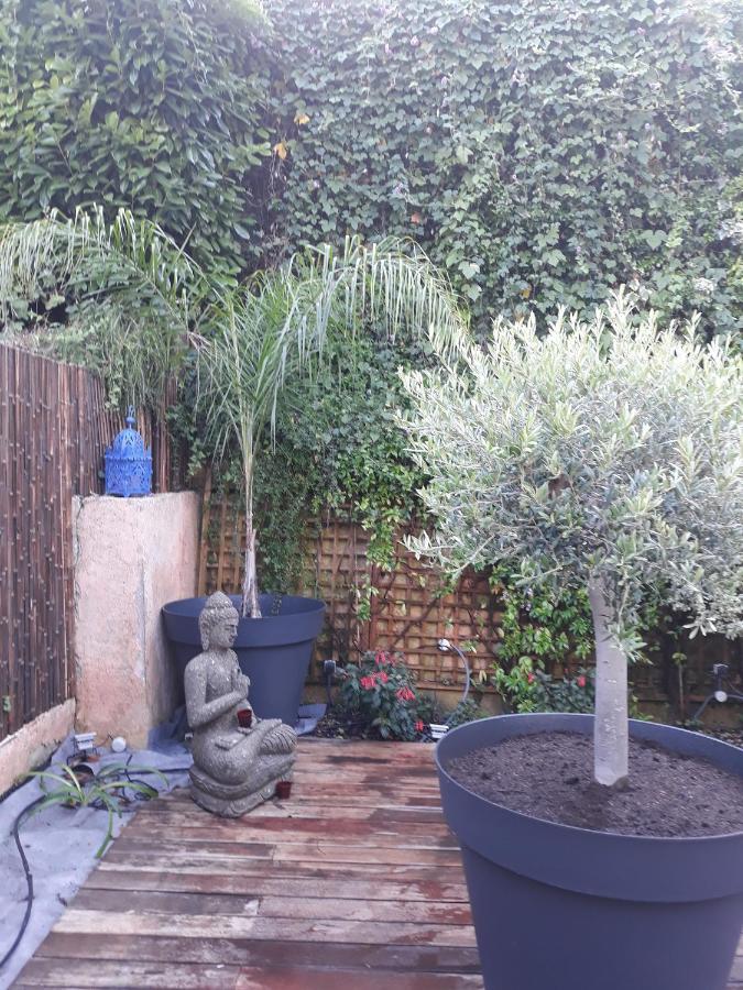Mandelieu Dans Un Jardin Bb Et Jacuzzi Bed & Breakfast エクステリア 写真