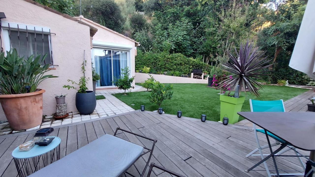 Mandelieu Dans Un Jardin Bb Et Jacuzzi Bed & Breakfast エクステリア 写真